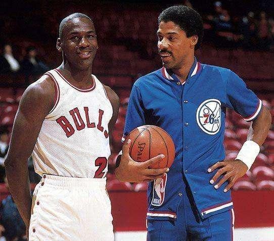 态下滑的球 态下滑的球