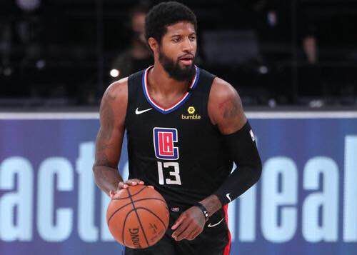 他们在防守 他们在防守